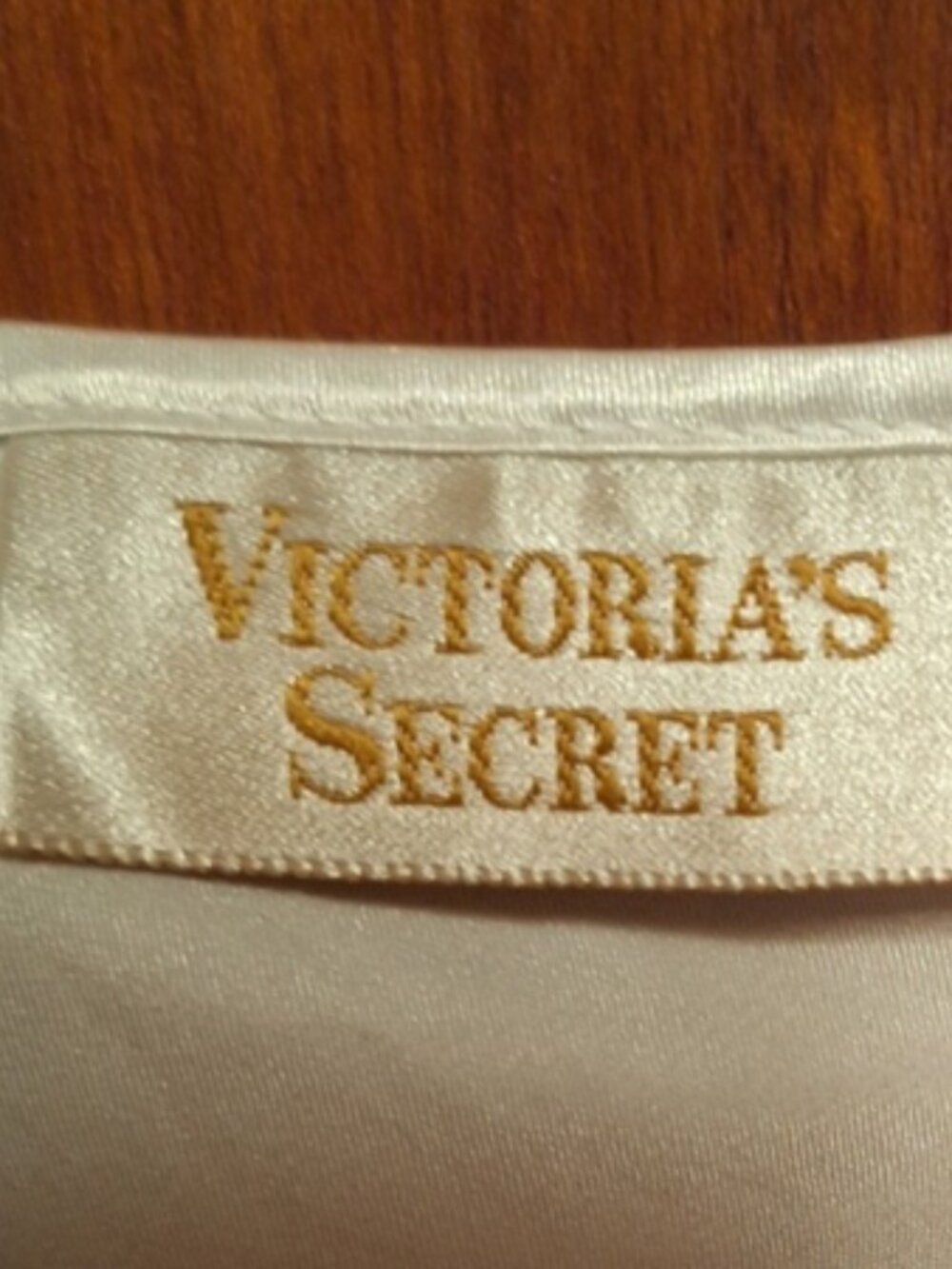 Vintage Victorias Secret Liquid Satin Ivory Bias Bridal Lace Gold Label Gown med - Picture 3 of 7